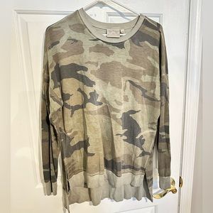 Womens lightweight sweater